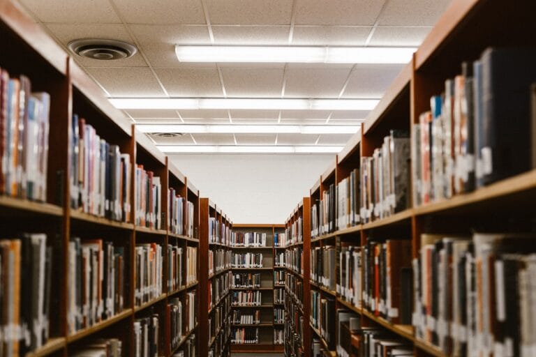 Jak wybrać platformę edukacyjną dla swojego dziecka?